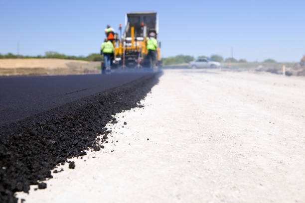 Best Driveway Paving Contractor  in Belpre, OH